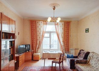 Продается 2-комнатная квартира, 62.8 м2, Екатеринбург, метро Динамо, Первомайская улица, 76