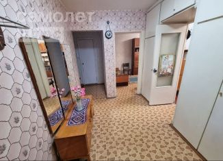Двухкомнатная квартира на продажу, 52.4 м2, Новочебоксарск, улица Винокурова, 2