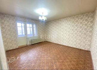Продажа 3-комнатной квартиры, 62.1 м2, Татарстан, улица Юлиуса Фучика, 62