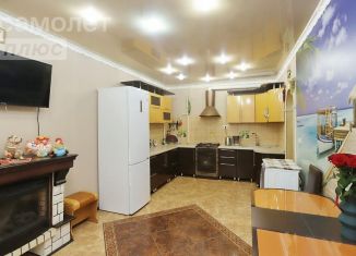 Продам четырехкомнатную квартиру, 85 м2, Липецкая область, Московская улица, 49