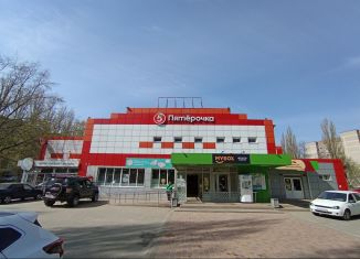 Сдам в аренду торговую площадь, 380 м2, Курская область, улица Гайдара, 7