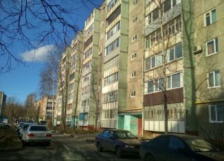 Продам трехкомнатную квартиру, 70 м2, Вологодская область, Олимпийская улица, 25