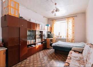 Продается 2-комнатная квартира, 52.4 м2, Новосибирск, улица Мира, 38, метро Площадь Маркса