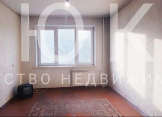 Продается двухкомнатная квартира, 51 м2, Кемеровская область, проспект Советской Армии, 45