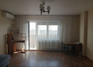 1-комнатная квартира в аренду, 53 м2, Челябинская область, улица Братьев Кашириных, 68