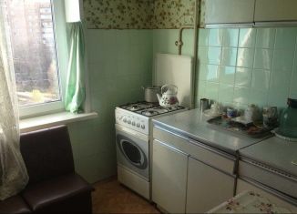 Продам четырехкомнатную квартиру, 60 м2, Свердловская область, Юбилейная улица, 12