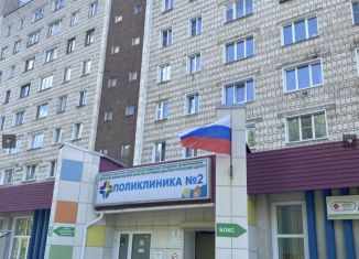 Трехкомнатная квартира на продажу, 58 м2, Кировская область, улица Некрасова, 40
