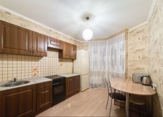 Продается 2-комнатная квартира, 54 м2, Москва, улица Лётчика Грицевца, 11