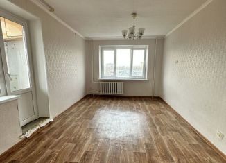 2-комнатная квартира на продажу, 52 м2, Нижнекамск, проспект Шинников, 79