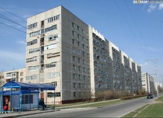 Сдача в аренду 1-ком. квартиры, 33 м2, Новочебоксарск, улица Строителей, 32