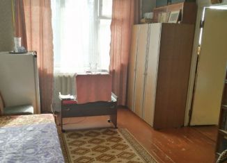 Продается 3-комнатная квартира, 57 м2, Орёл, микрорайон СПЗ, улица Маринченко, 3