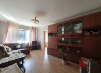 Продаю двухкомнатную квартиру, 44.8 м2, Омская область, улица 50 лет ВЛКСМ, 3