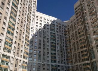 Продажа трехкомнатной квартиры, 96.8 м2, Москва, Михневская улица, 8, метро Царицыно