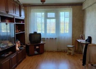 Продам трехкомнатную квартиру, 62.3 м2, Новомосковск, улица Мира, 40