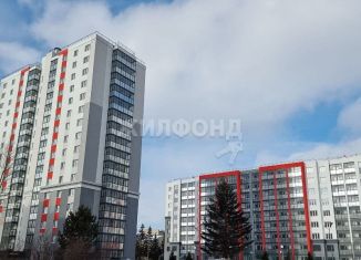 Продается четырехкомнатная квартира, 101 м2, Кемерово, Заводский район, Космическая улица, 2Б