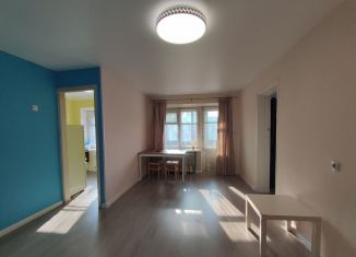 Продаю 2-ком. квартиру, 43.4 м2, Екатеринбург, улица Куйбышева, 110, улица Куйбышева
