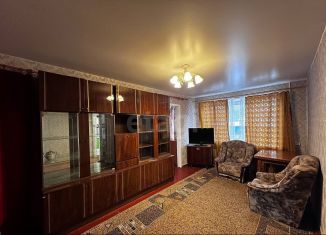 Сдается 2-комнатная квартира, 44.5 м2, Волхов, Новая улица, 2