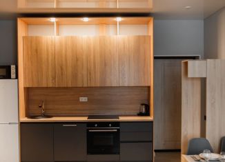 Сдается двухкомнатная квартира, 40 м2, Тихвин, Знаменская улица, 11