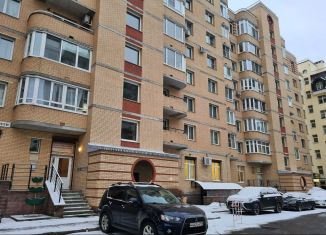 Продаю офис, 68.7 м2, Санкт-Петербург, 18-я линия Васильевского острова, 45, метро Горный институт