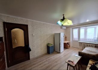 Продается 1-комнатная квартира, 31 м2, Крым, улица Чкалова, 177