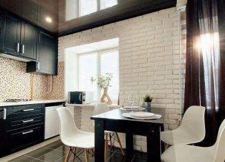 Сдам в аренду 2-ком. квартиру, 60 м2, Вологда, Галкинская улица, 107