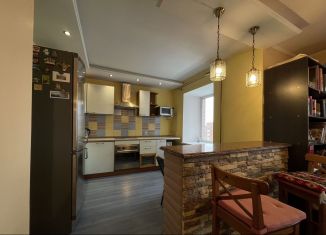 1-комнатная квартира на продажу, 61.8 м2, Тюмень, улица Малиновского, 6