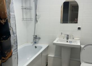 Сдается однокомнатная квартира, 45 м2, Троицк, улица Академика Черенкова, 17