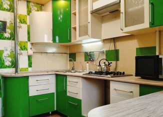 Сдаю однокомнатную квартиру, 45 м2, Чебоксары, проспект Тракторостроителей, 58к1