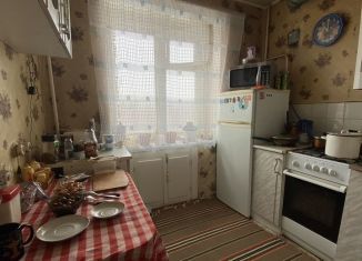 Продажа 3-комнатной квартиры, 56 м2, Коркино, улица Карла Маркса, 18