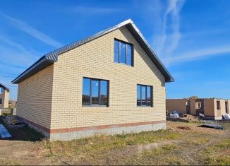 Дом на продажу, 135 м2, село Акбердино, улица Дружбы, 8