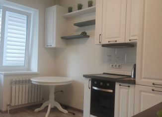Продается 1-ком. квартира, 38.8 м2, Горячий Ключ, Рябиновая улица, 2Вк2