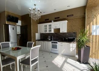 Сдача в аренду 3-комнатной квартиры, 120 м2, Сочи, Анапская улица, 3/12, микрорайон Мамайка