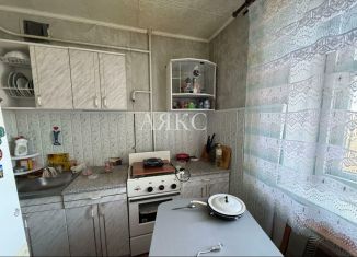 Продаю 1-комнатную квартиру, 32.9 м2, Ишимбай, улица Блохина, 52