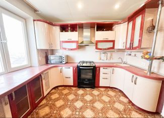 Продается 3-ком. квартира, 67.1 м2, Бор, 2-й микрорайон, 30