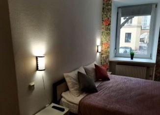 Комната в аренду, 12 м2, Санкт-Петербург, Казанская улица, 8-10