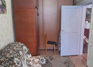 Сдам в аренду 2-ком. квартиру, 44 м2, Дзержинск, улица Гайдара, 25А