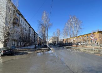 Продам помещение свободного назначения, 30.1 м2, Бийск, улица 8 Марта, 15