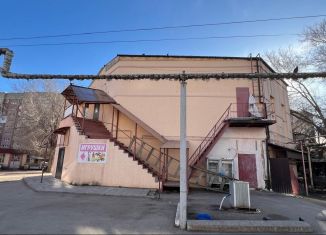 Продаю помещение свободного назначения, 432.7 м2, Энгельс, проспект Фридриха Энгельса, 75