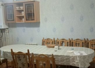 Продается трехкомнатная квартира, 133 м2, Ядрин, улица Карла Маркса, 113