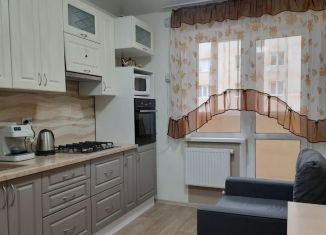 Продам 1-ком. квартиру, 43.6 м2, Светлогорск, Тихая улица, 5