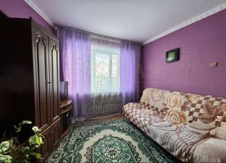 Четырехкомнатная квартира на продажу, 76 м2, Старый Оскол, микрорайон Солнечный, 17