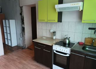 Сдаю двухкомнатную квартиру, 43 м2, Челябинск, улица 50-летия ВЛКСМ, 8, Металлургический район