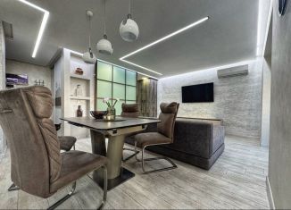 Продам 2-комнатную квартиру, 57.5 м2, Клинцы, улица Ворошилова, 35Б