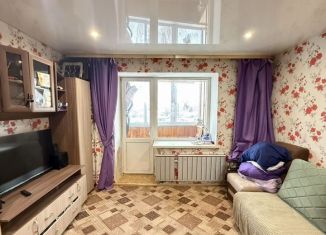 Продажа 2-ком. квартиры, 47 м2, Серов, улица Карла Либкнехта, 16