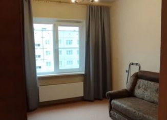 Продается 2-комнатная квартира, 52.1 м2, Мурманская область, Южная улица, 3/1