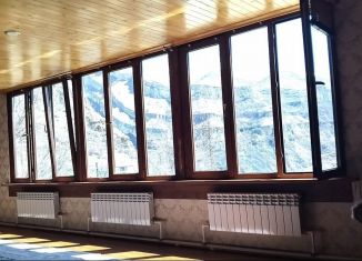 Аренда дома, 151 м2, село Гуниб, улица имени Николая Пирогова, 2В