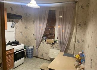 Сдам в аренду 2-комнатную квартиру, 50 м2, Москва, Пятницкое шоссе, 14, метро Волоколамская