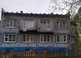 Трехкомнатная квартира на продажу, 68.6 м2, деревня Львово