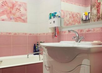 Продается 2-комнатная квартира, 55 м2, рабочий посёлок Томилино, микрорайон Птицефабрика, 32