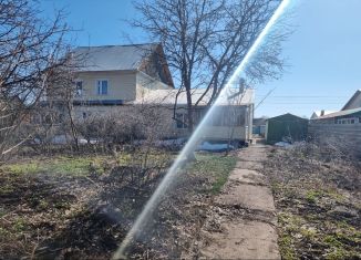 Аренда четырехкомнатной квартиры, 100 м2, село Нижегородка, улица Дружбы, 7